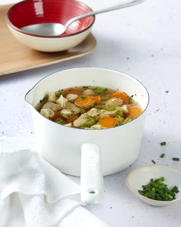 bouillon-de-pates-au-poulet